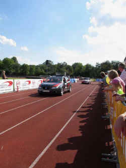 20110903_DA_MiniMarathon053.JPG (116182 Byte)