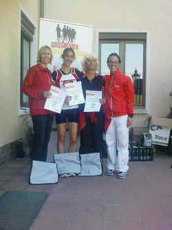 20110925Griesheim_Damenteam.jpg (129819 Byte)