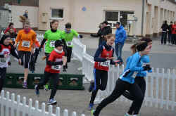 20130324PfunRun_LoreenDasler+SophiaHammann.jpg (95720 Byte)