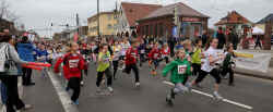 20130414start-1km-03.jpg (110767 Byte)