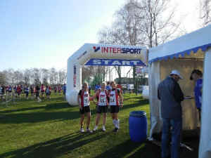 20140308DM_Loeningen_AmStart.JPG (127409 Byte)