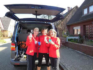 20140308DM_Loeningen_Sekt.jpg (144935 Byte)