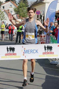 20140413marco-schwab-02.jpg (137184 Byte)